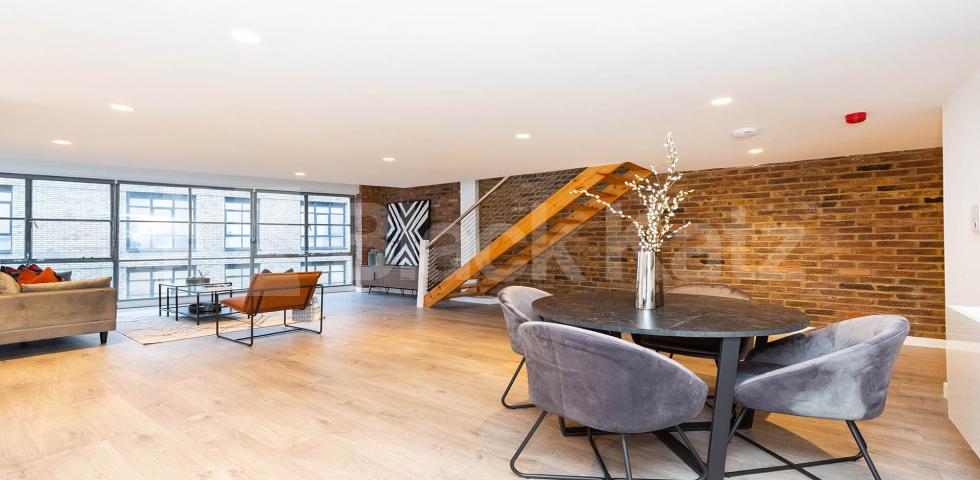 			STUNNING 3 BEDROOM WAREHOUSE CONVERSION , 3 Bedroom, 1 bath, 1 reception Apartment			 EAGLE HOUSE-EAGLE WHARF ROAD, ANGEL-OLD STREET-SHOREDITCH